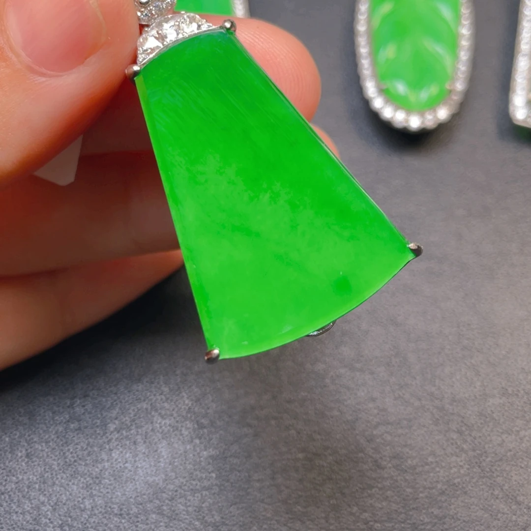 翡翠银S925镶嵌吊坠(不含链)