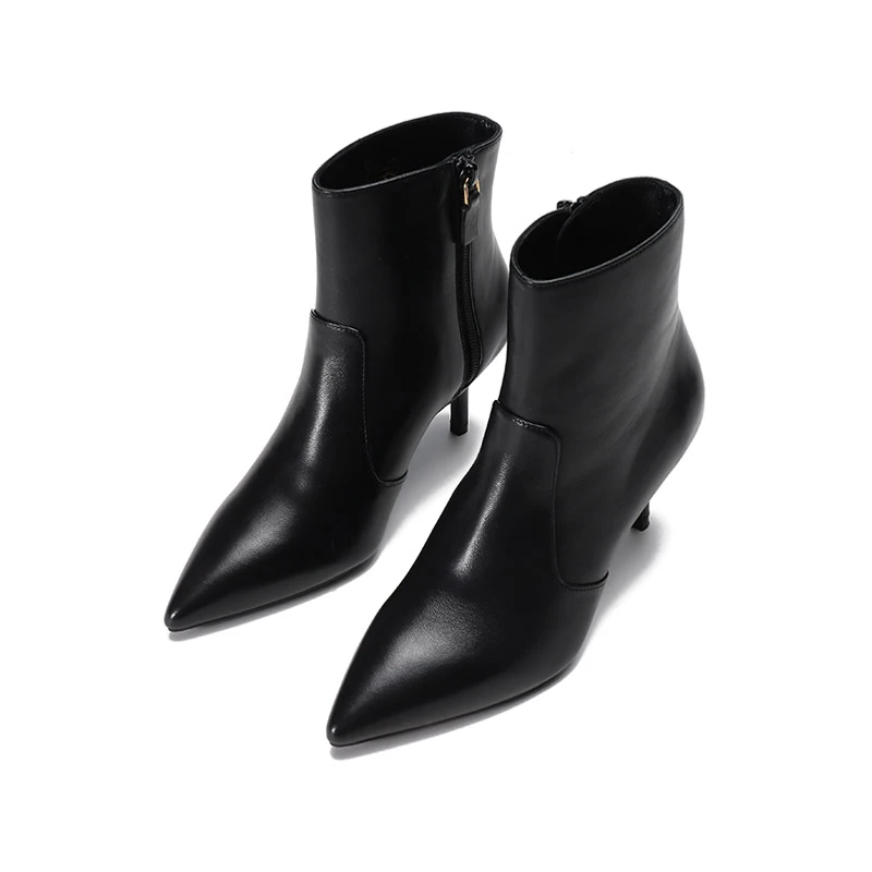 未使用 StuartWeitzman 女士尖头高跟靴子短靴 CARINE ZIP BOOTIE