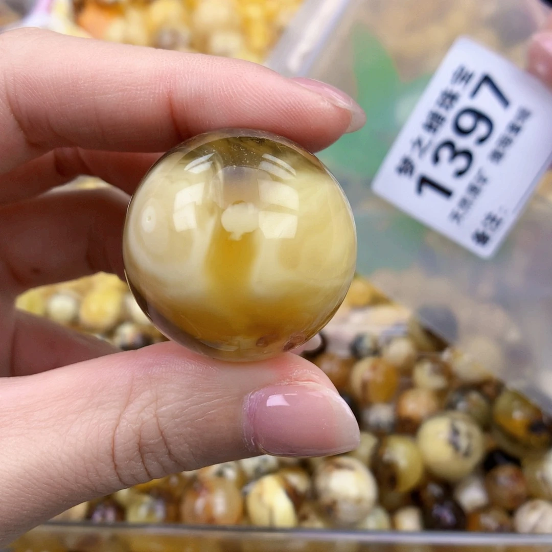 裸石琥珀未镶嵌29