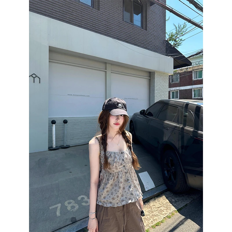 女生韩系ins衣服纯欲甜辣碎花短款吊带上衣夏季高腰宽松阔腿裤