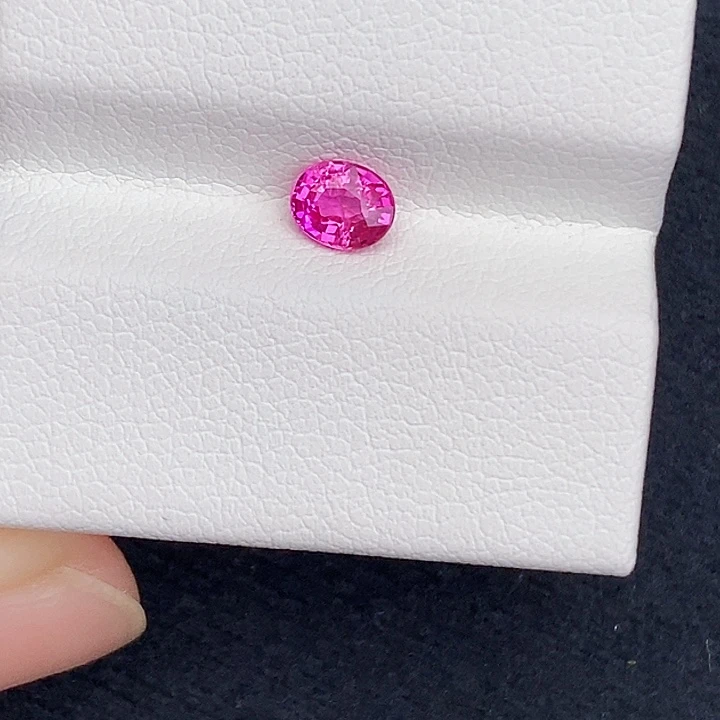 蓝宝石裸石0.49 ct