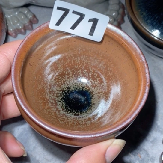 茶盏是因为一切顺利！是