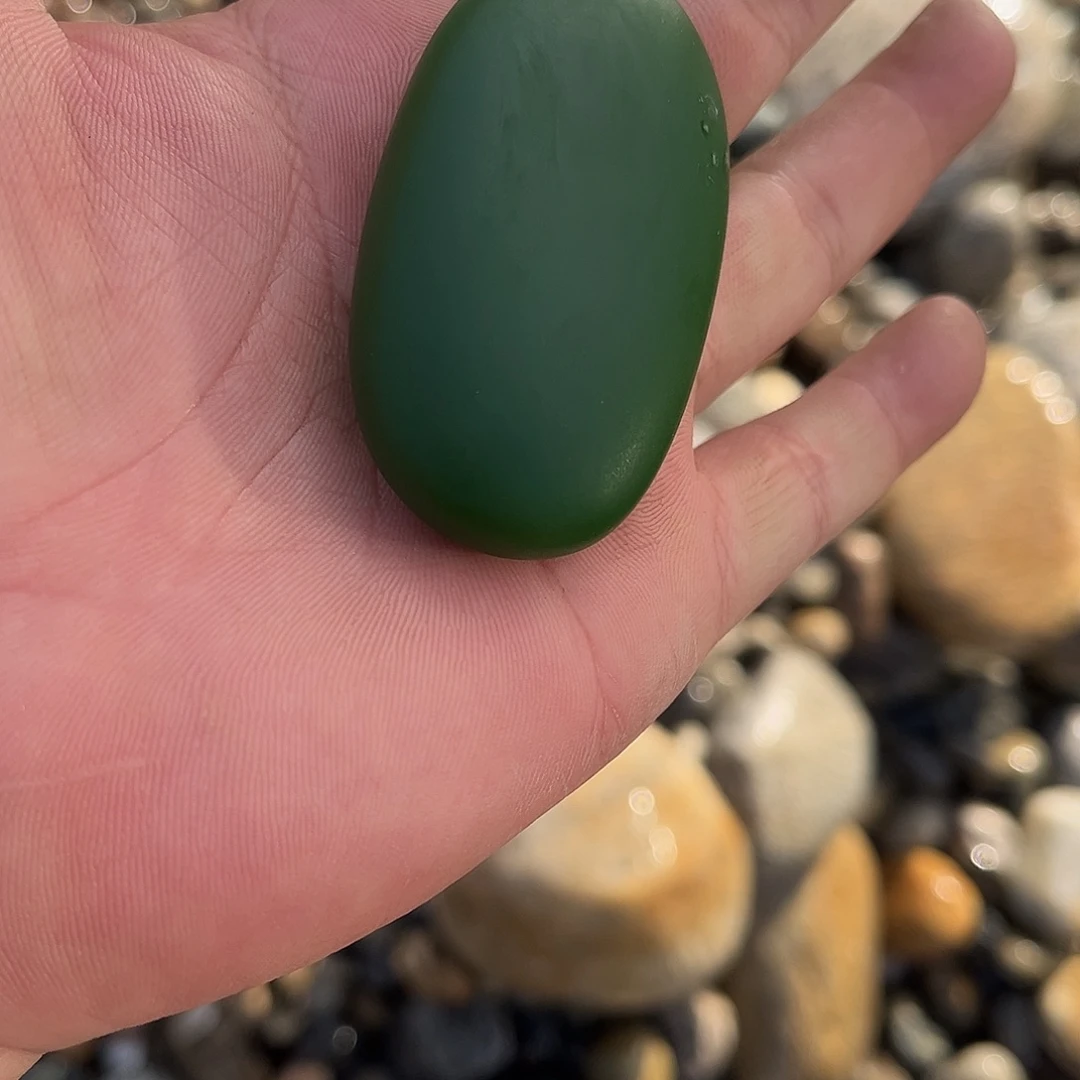 和田玉（糖玉）未镶嵌珠宝奇石