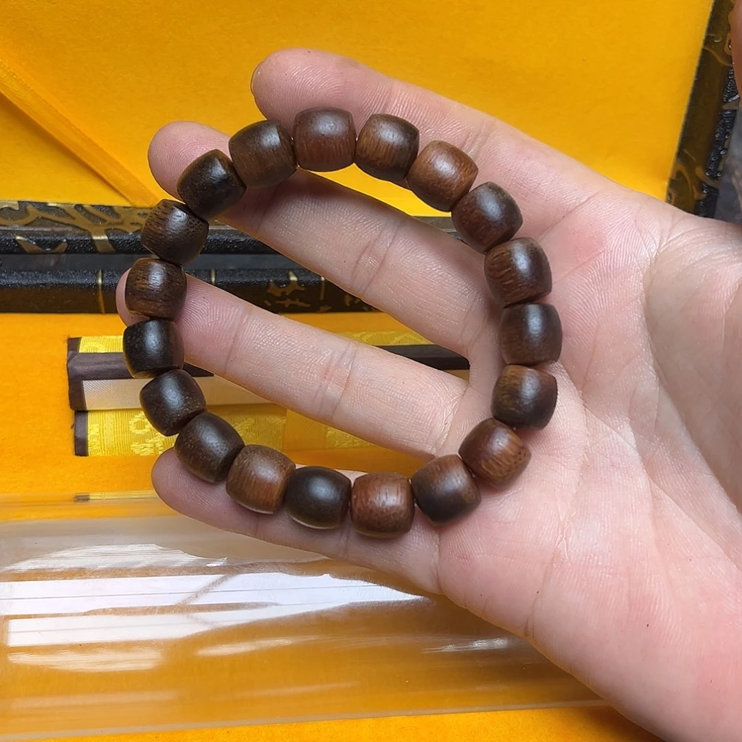 大叶紫檀（黑酸枝木类）