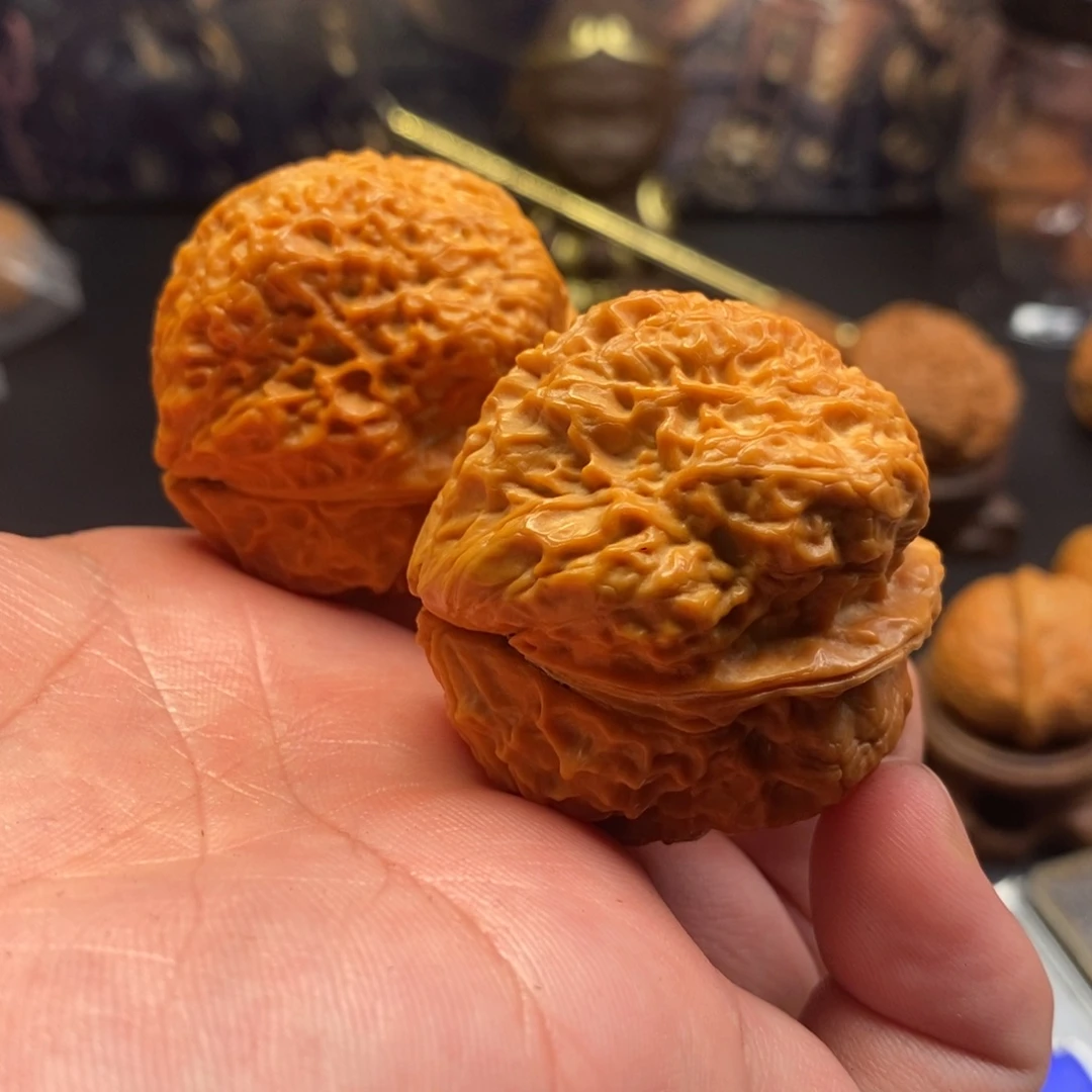 把件文玩核桃高背龙脊