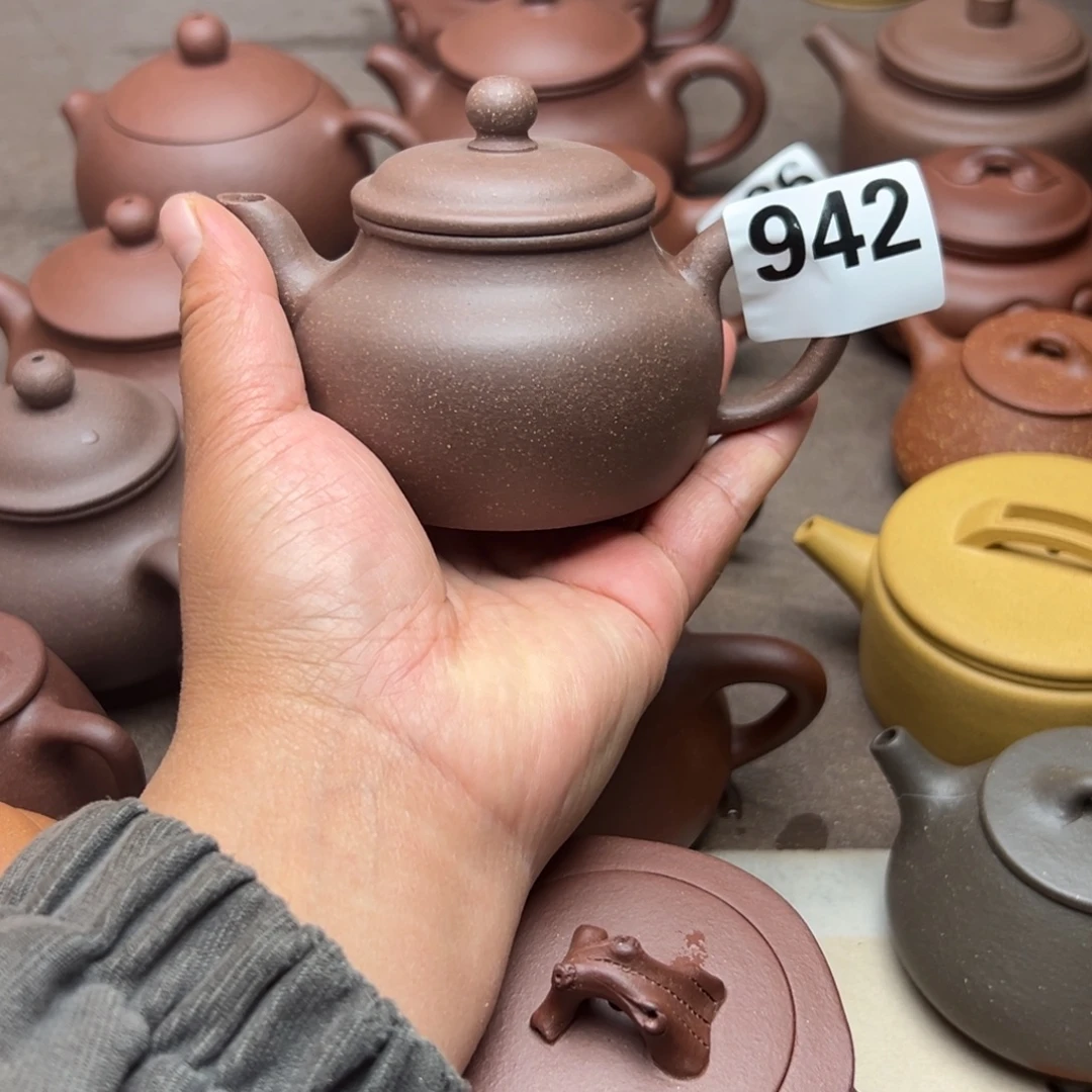茶壶紫砂紫泥半手工180cc左右