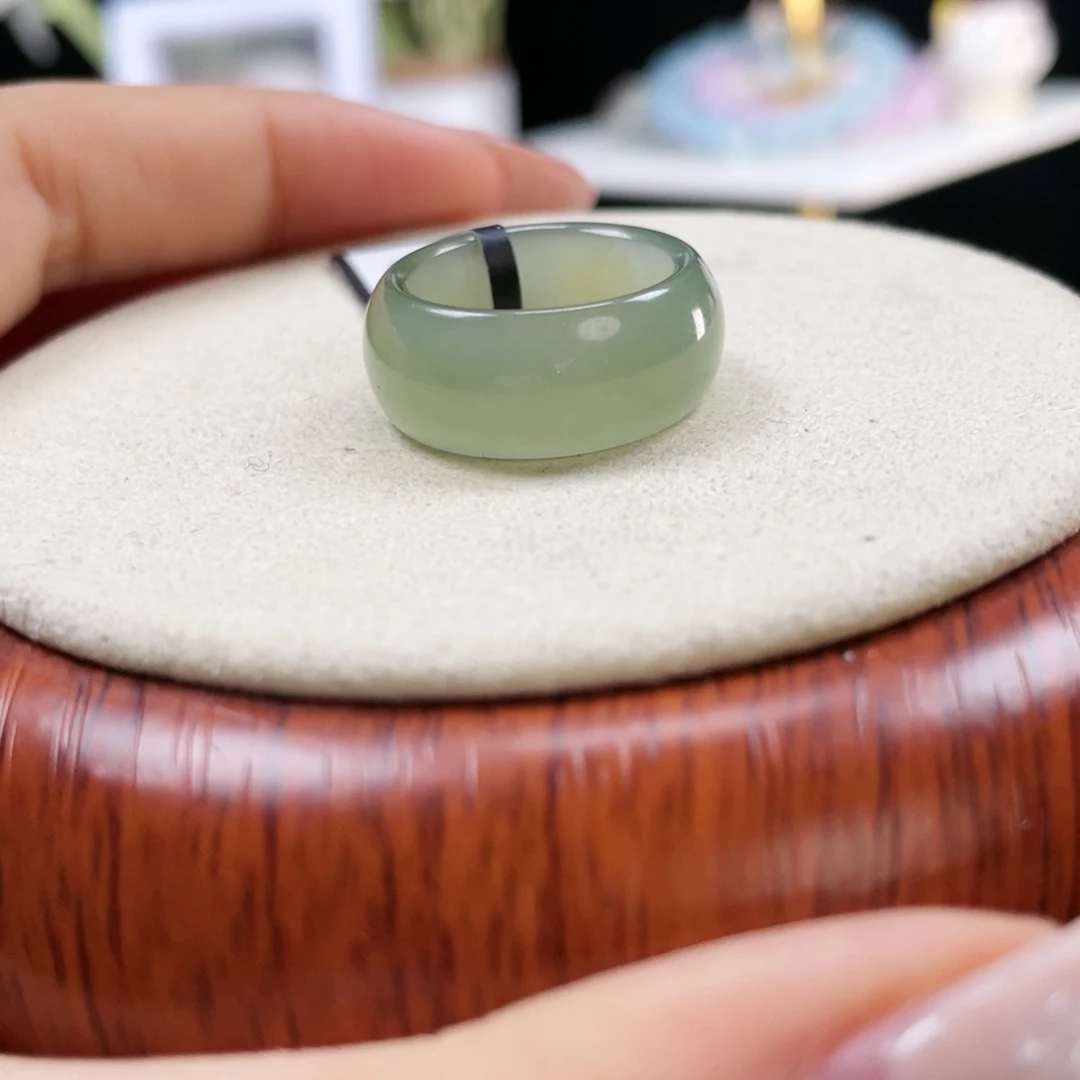 和田玉未镶嵌戒指P57冰透绿轮胎16.2