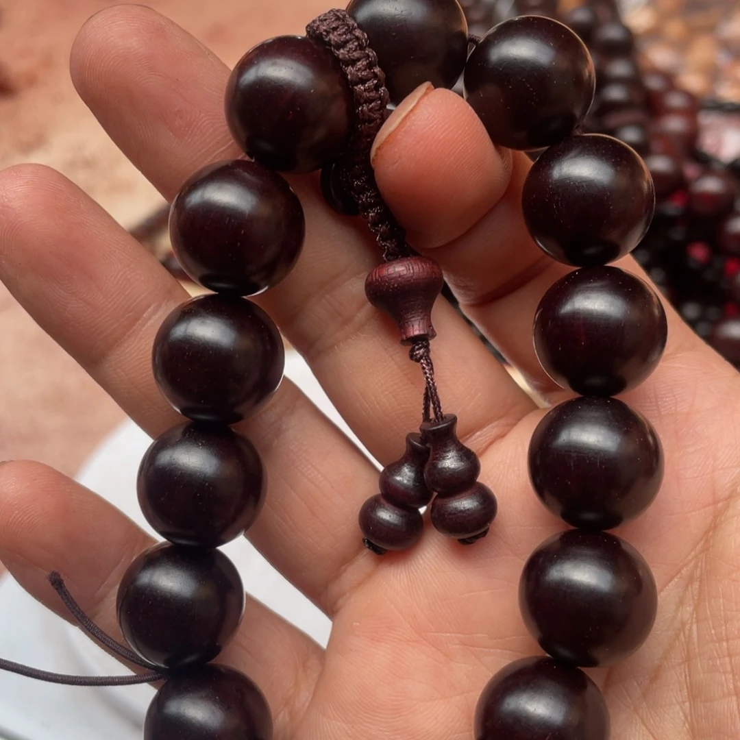 檀香紫檀（小叶紫檀）1.6的手串
