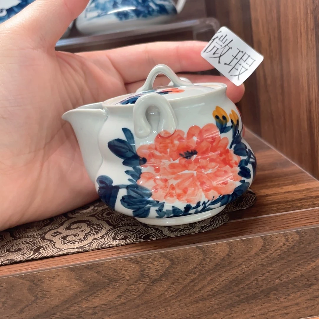 釉下手绘茶具微瑕