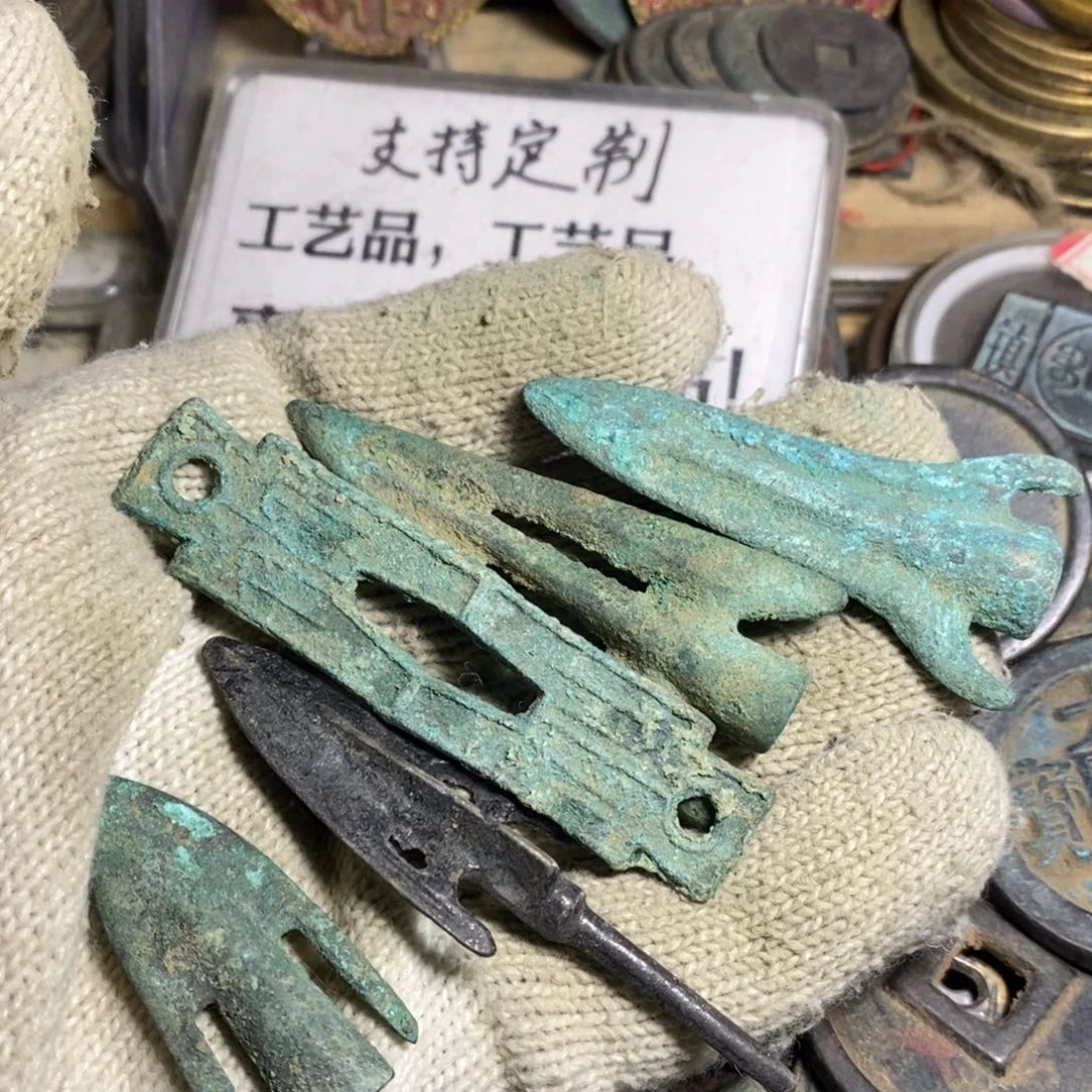 铜现代工艺品学习币