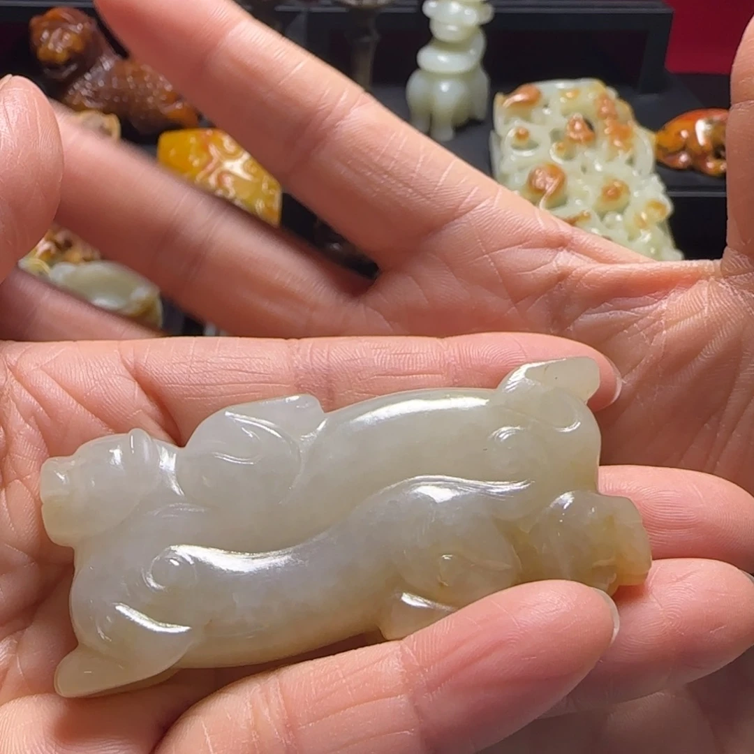 和田玉颈饰未镶嵌