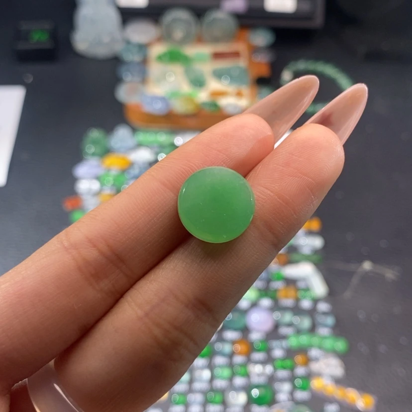 【闪购商品】翡翠挂件未镶嵌牌牌