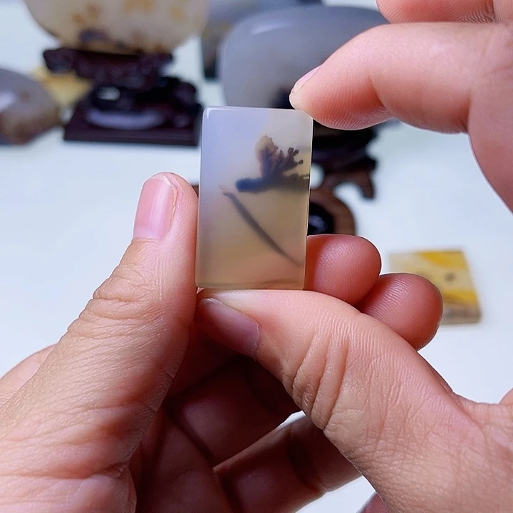 【闪购商品】玛瑙/玉髓未镶嵌珠宝半成品