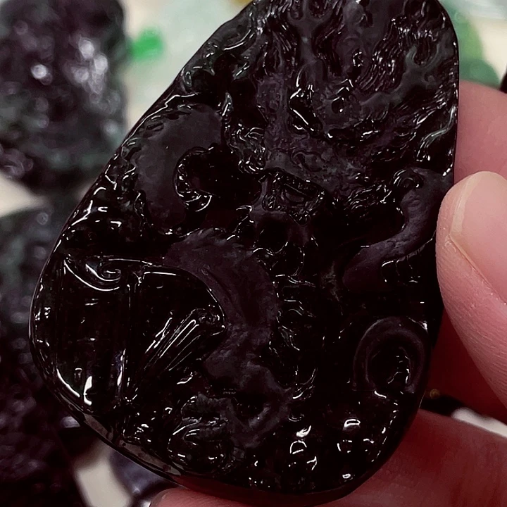 颈饰未镶嵌翡翠先鉴后发一物一证