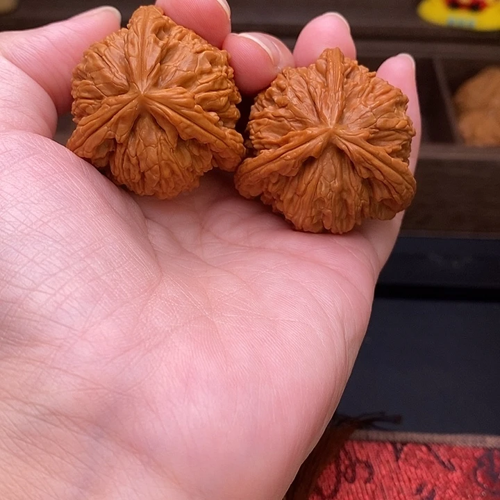 老***了把件文玩核桃白奔
