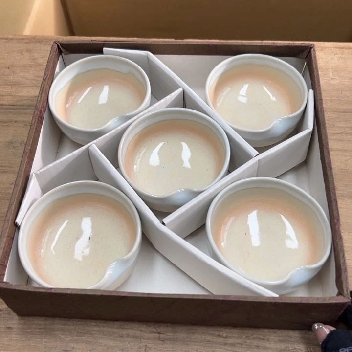 谢谢谢娃磕谢谢娃