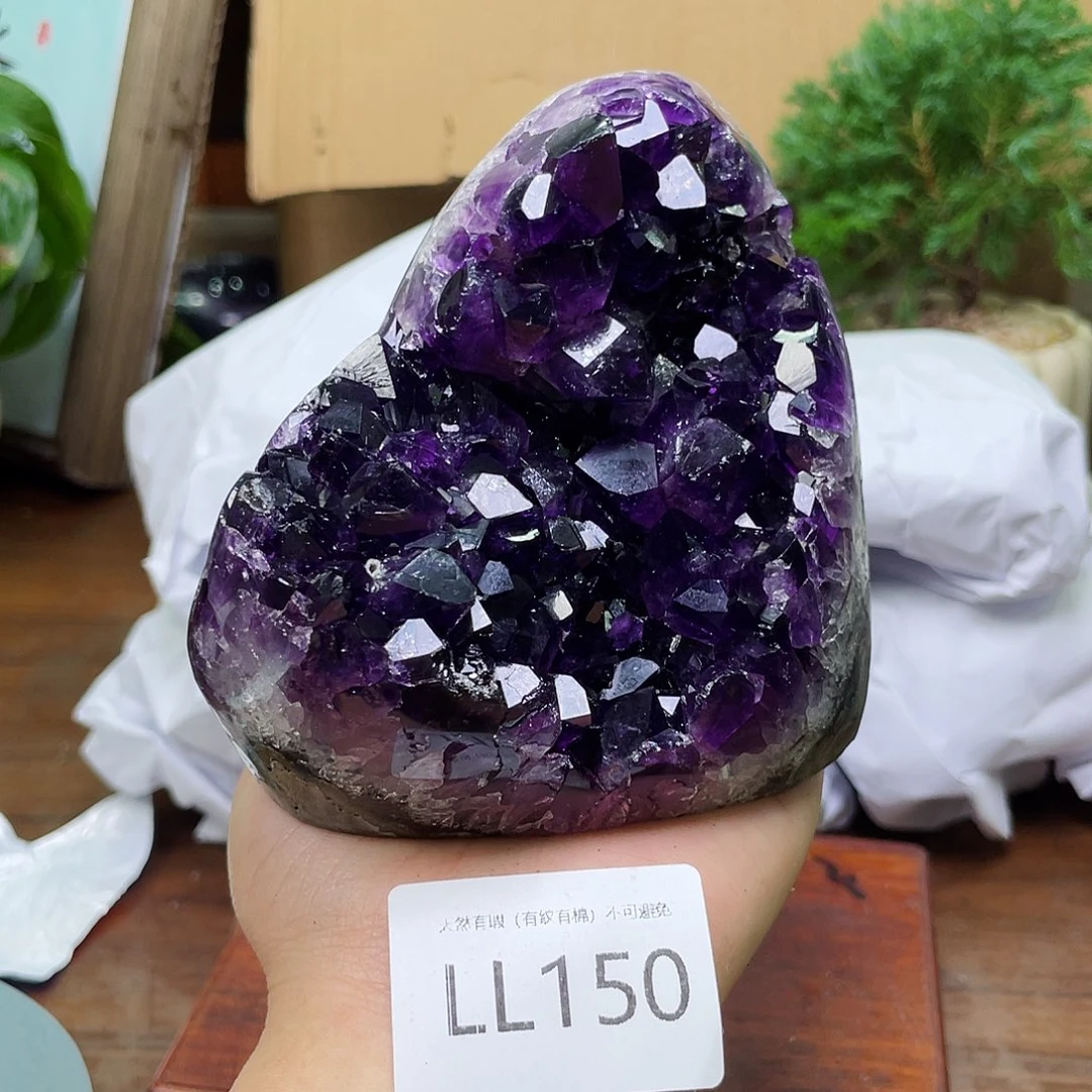 未镶嵌大型摆件（非配饰）水晶