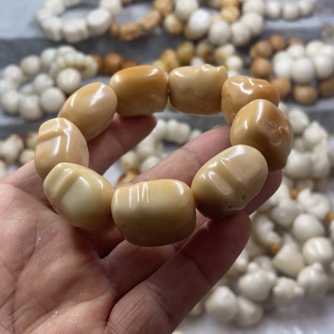 吊坠菩提根/象牙果全品面包猫手串卡24