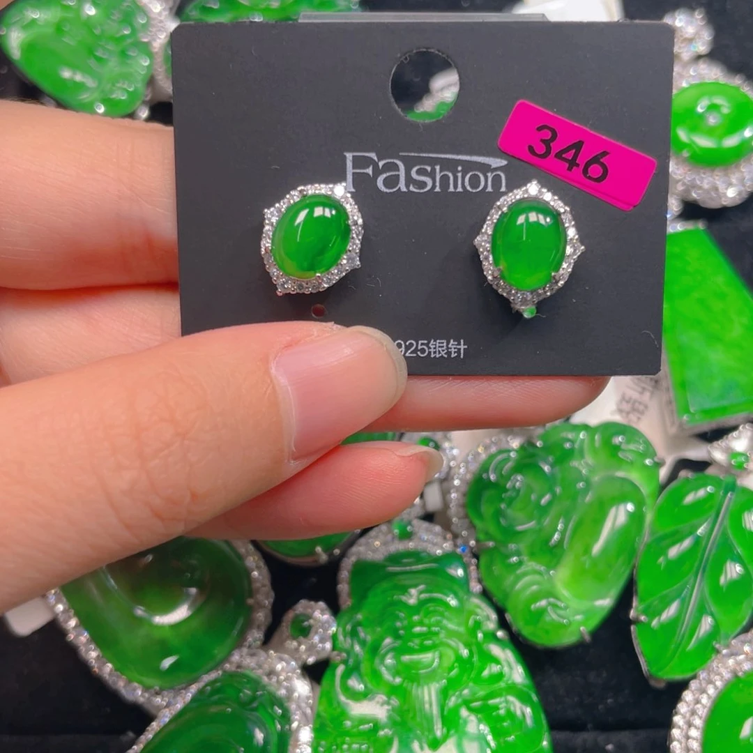 翡翠颈饰未镶嵌保a保真天然翡翠