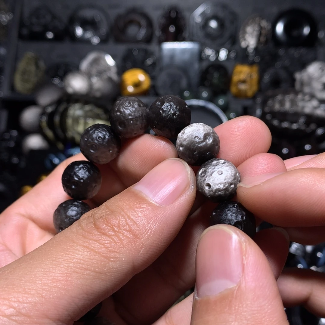 牛***牛黑曜岩未镶嵌珠宝奇石