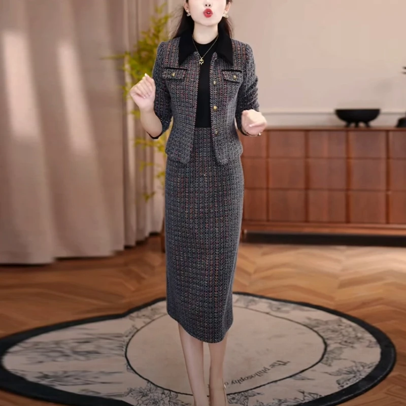 雪花绒小香风套装裙2025秋冬季新款加厚保暖中长款两件套连衣裙子