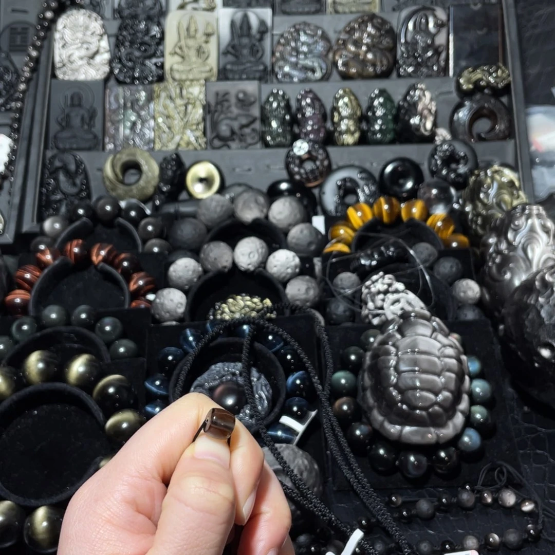 养***！黑曜岩未镶嵌珠宝奇石