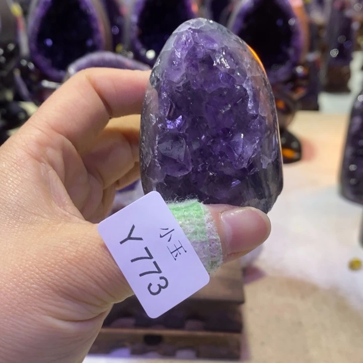 水晶摆件未镶嵌摆件