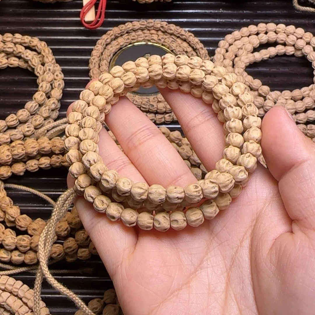 柏香籽/百香籽吊坠鱼*叔