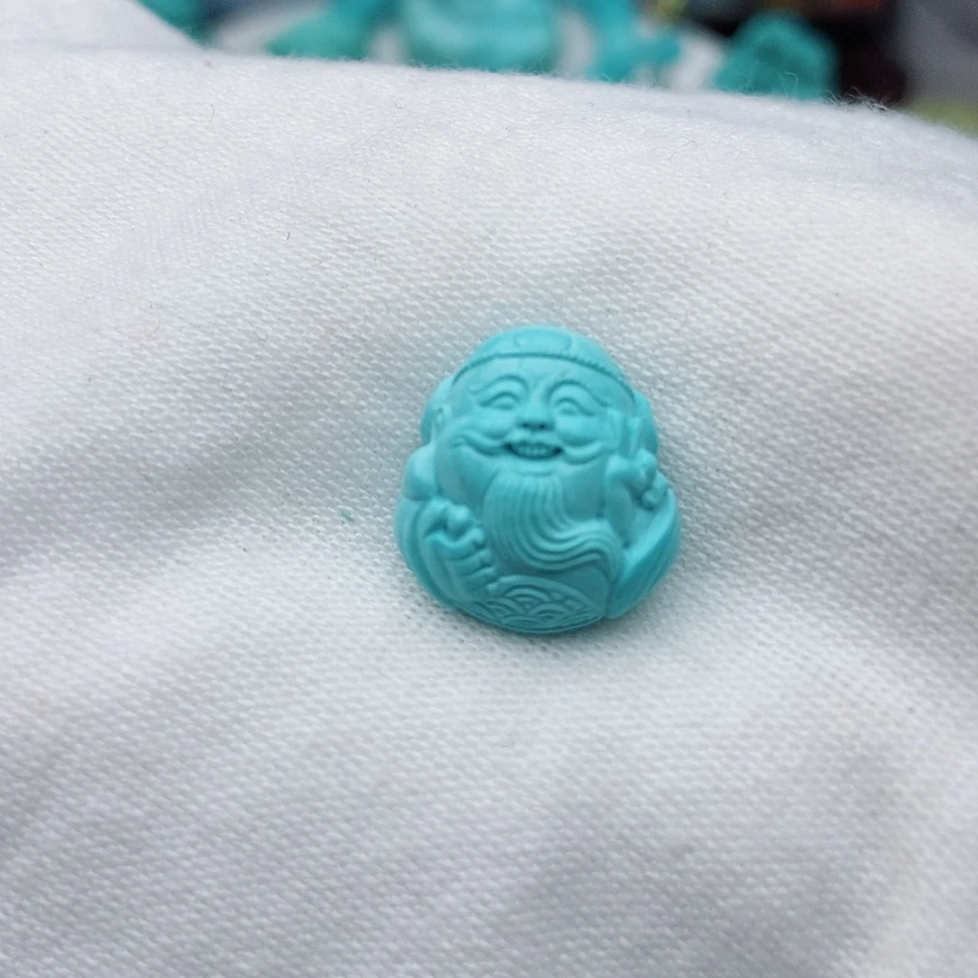 挠***痒绿松石未镶嵌颈饰