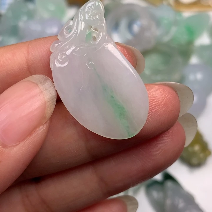 颈饰未镶嵌翡翠翡翠