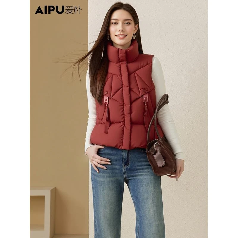 爱朴大码女装2025年冬季新款时尚高端气质保暖无袖立领马甲368035