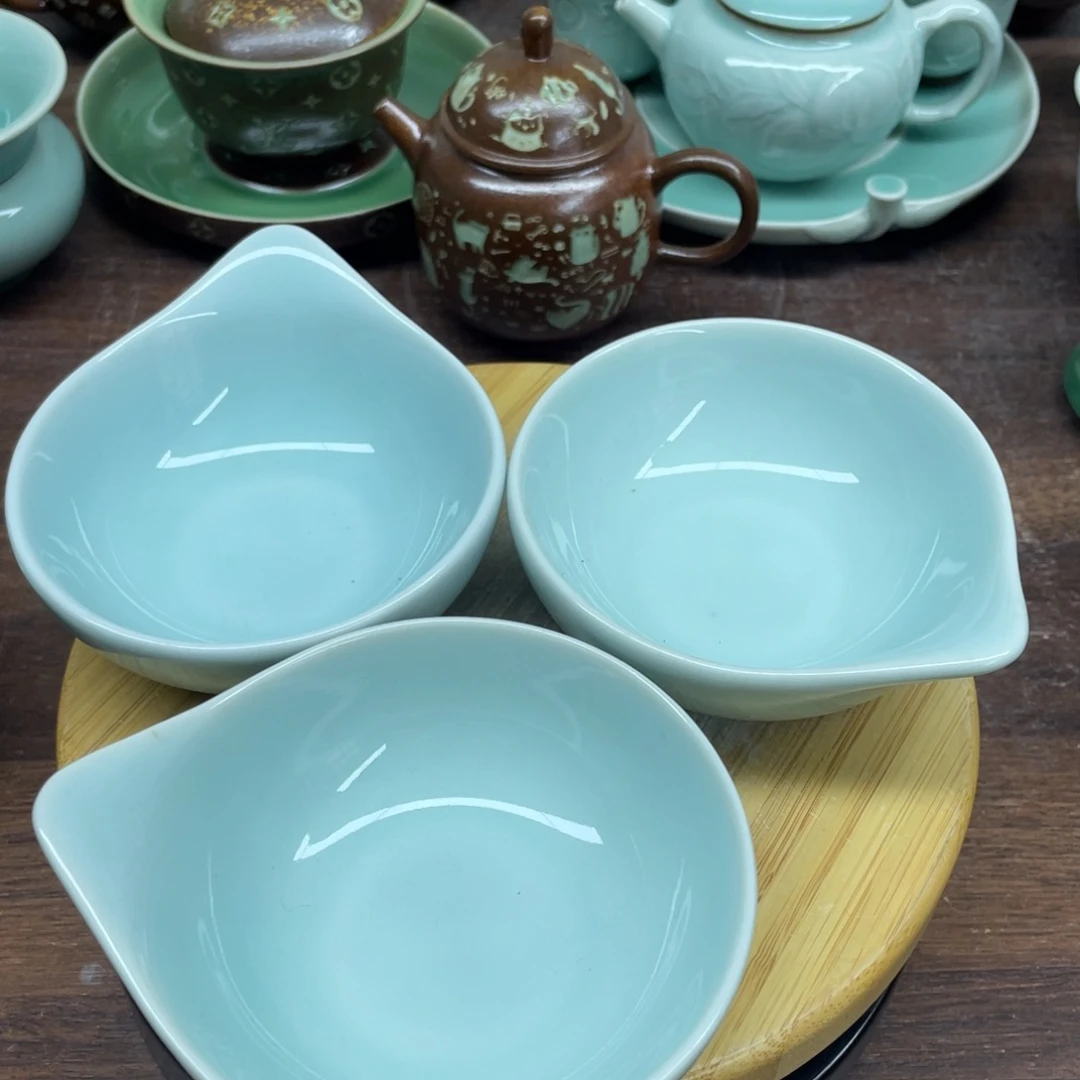 微瑕特价青瓷3个