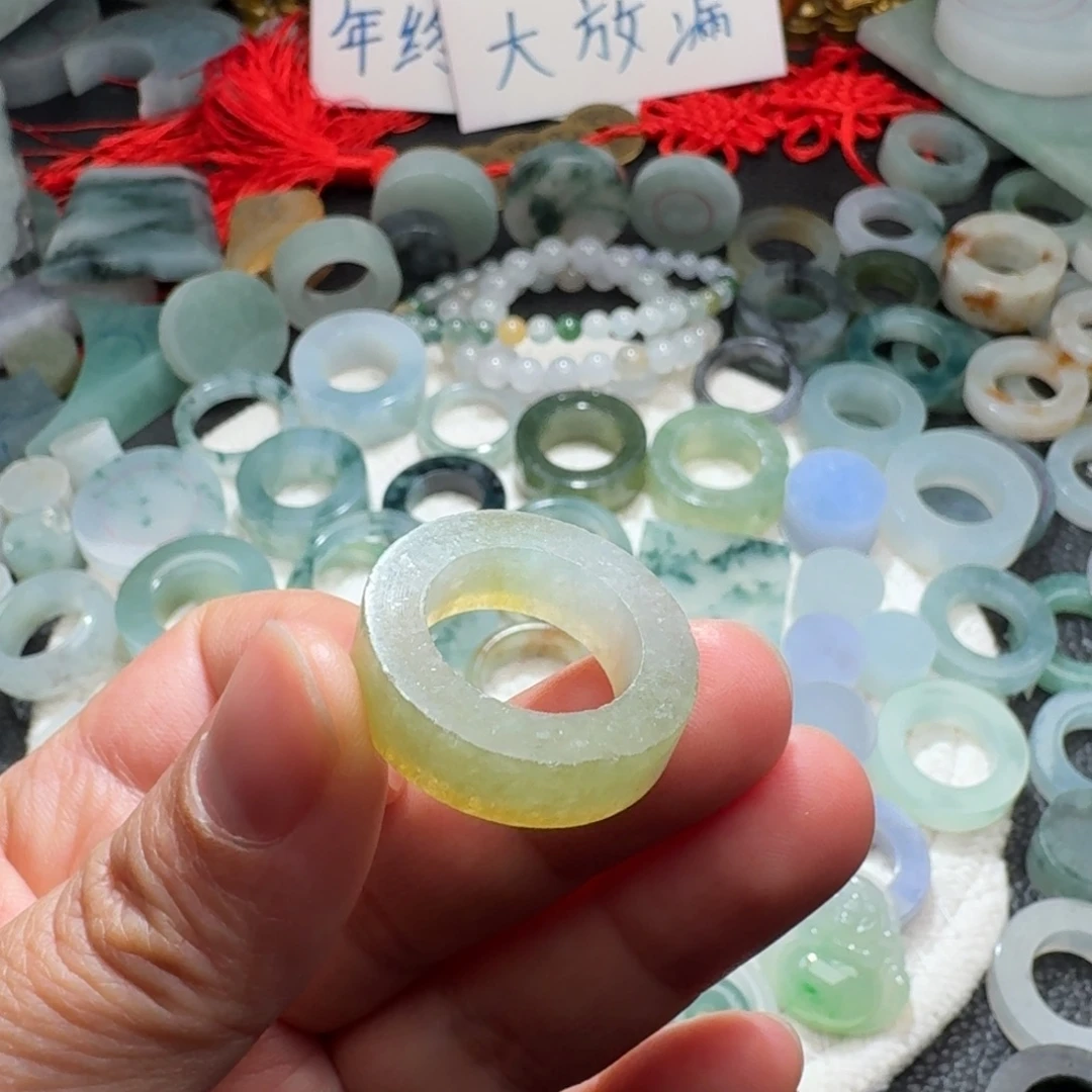 定制翡翠未镶嵌天然翡翠