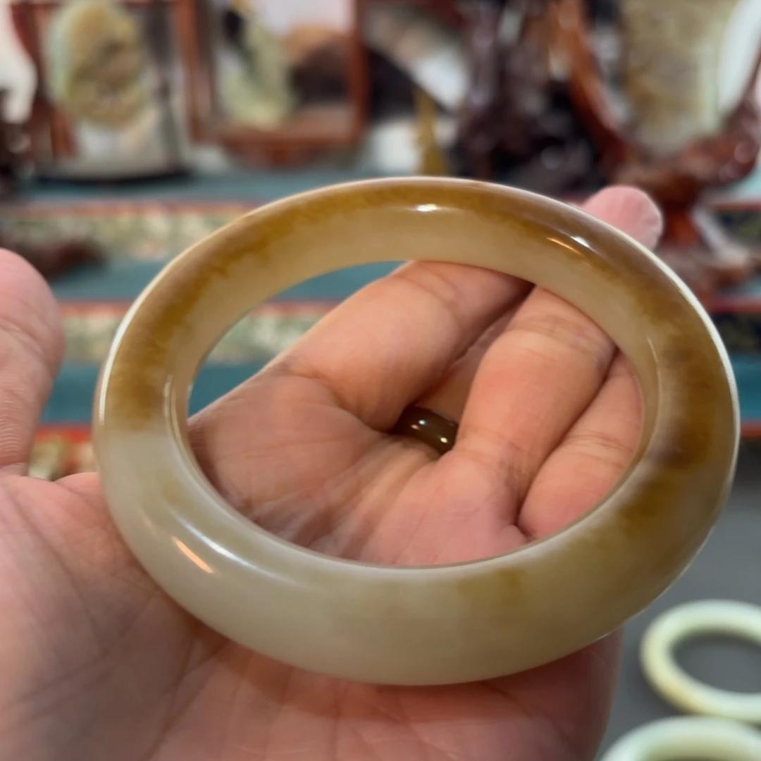 和田玉（糖玉）未镶嵌颈饰60