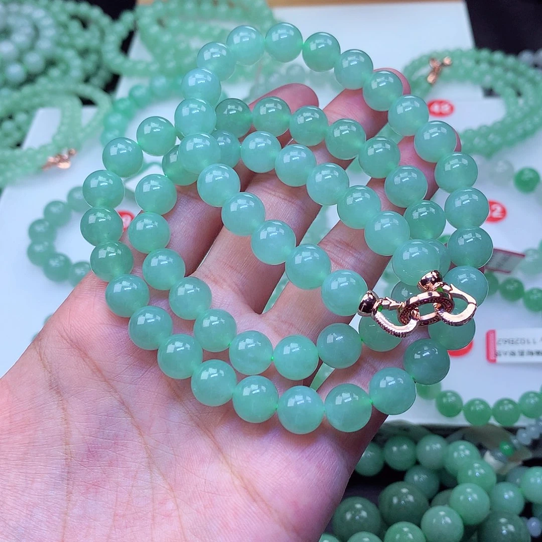 家***宝翡翠未镶嵌毛衣链