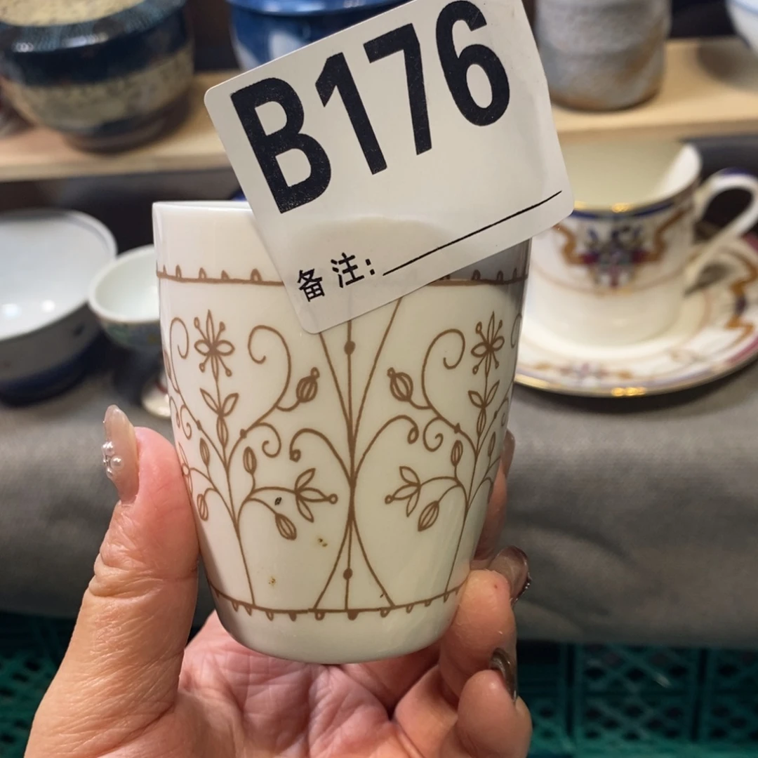 瓷片丢*月可口可乐了可口可乐