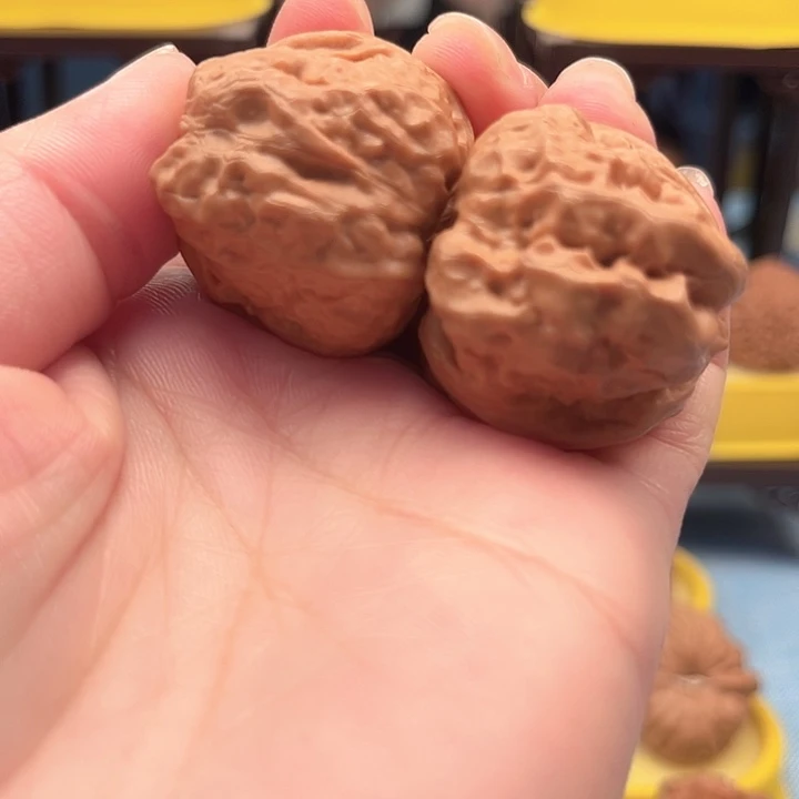 *****文玩核桃吊坠kgfbkkigg