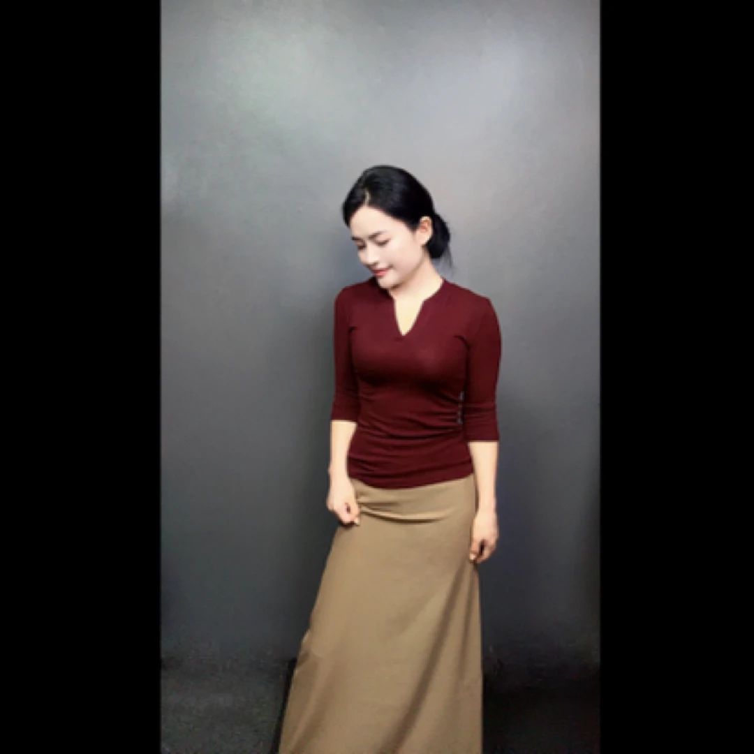 【达萨】半身A裙 不开叉喇叭裙