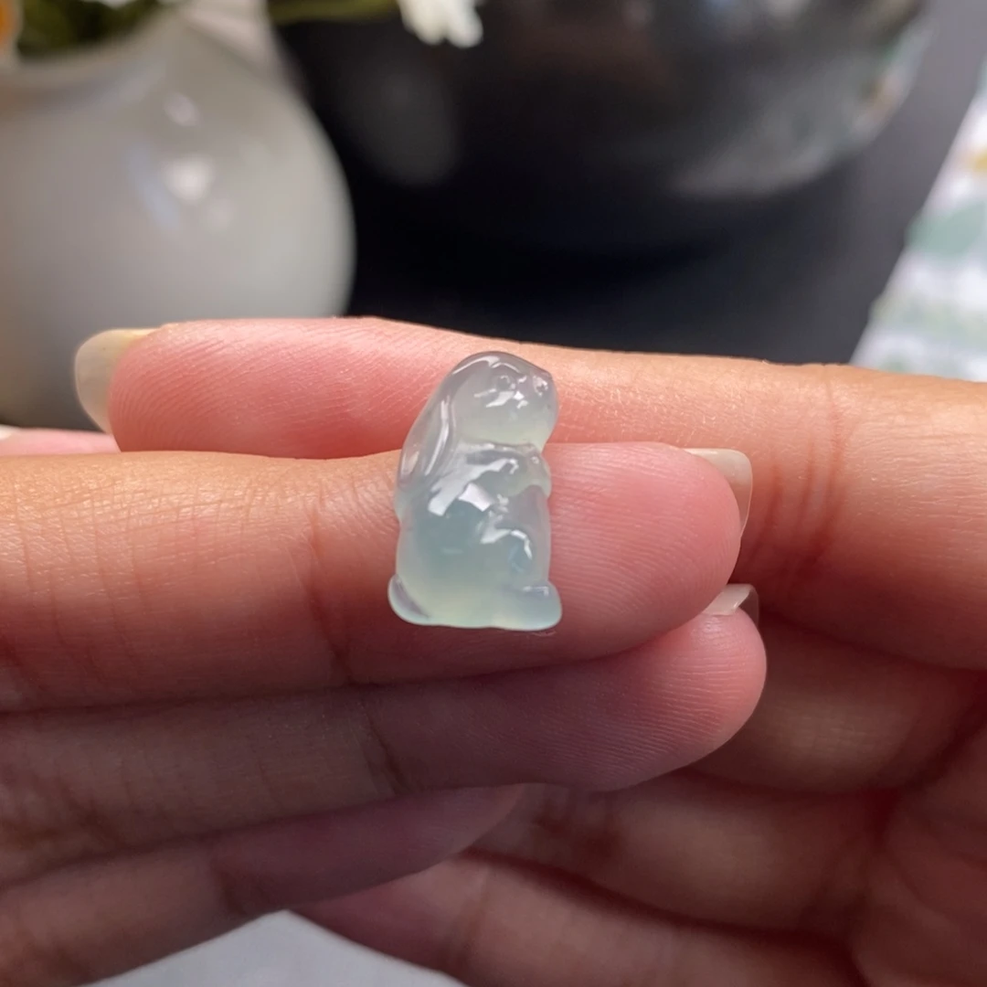 翡翠裸石望月兔晴底