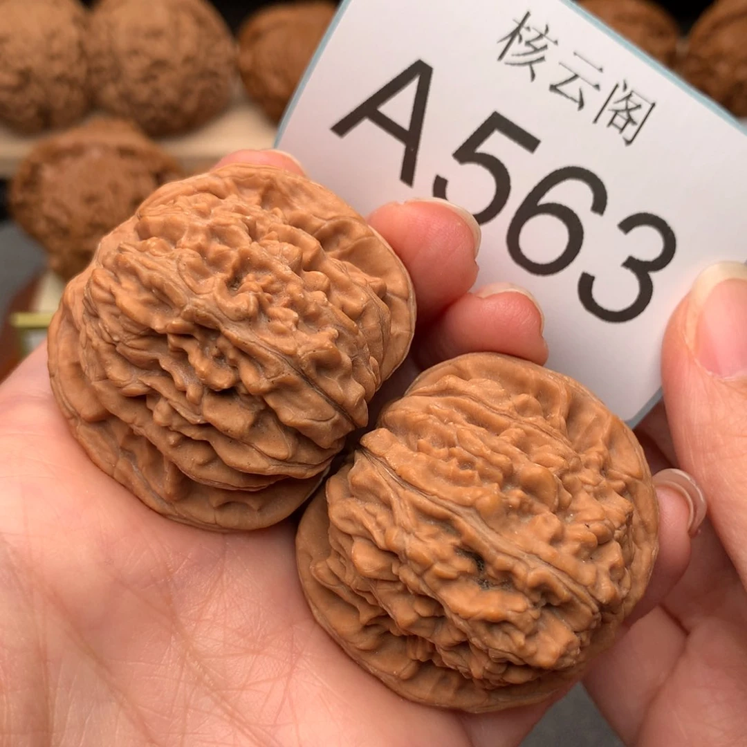 文玩核桃把件卫*42平谷楼