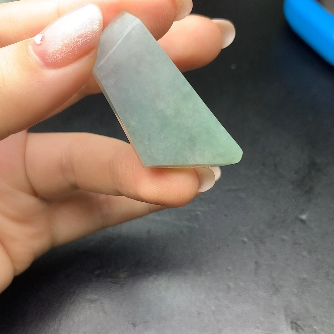 翡翠未镶嵌颈饰翡翠未镶嵌吊坠