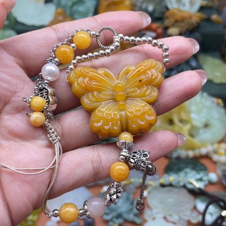 蛇纹石玉未镶嵌吊坠