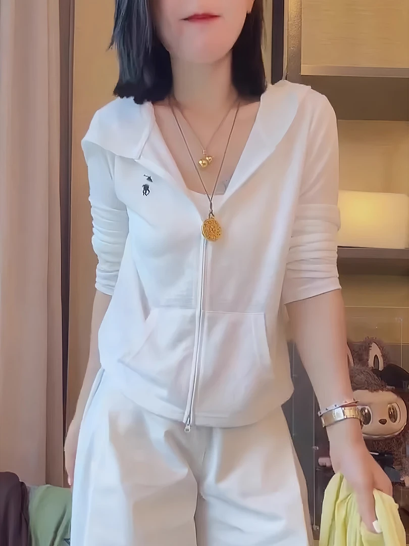 高级感白色连帽女士短外套女装秋季2025新款拉链开衫上衣修身夹克