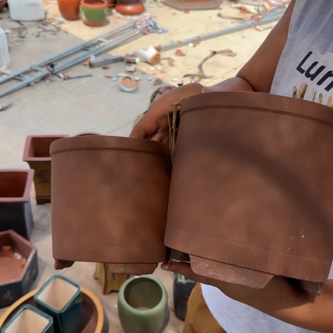 紫砂花盆瑕疵和瑕疵