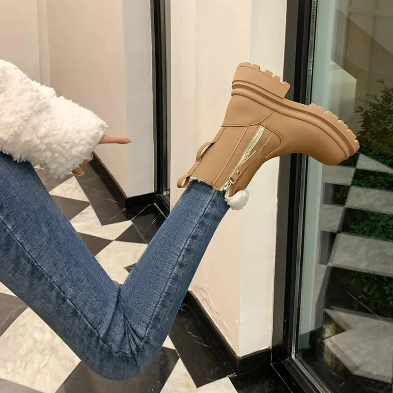 2025冬季新款厚底侧拉链羊羔毛毛雪地靴加厚绒粗跟厚底马丁靴加绒