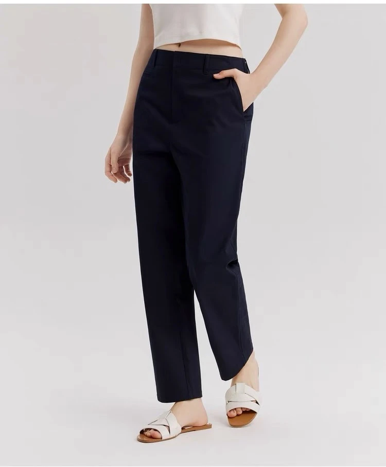 2025飞秒《恋爱裤》夏季复古休闲舒适女士时尚百搭裤子