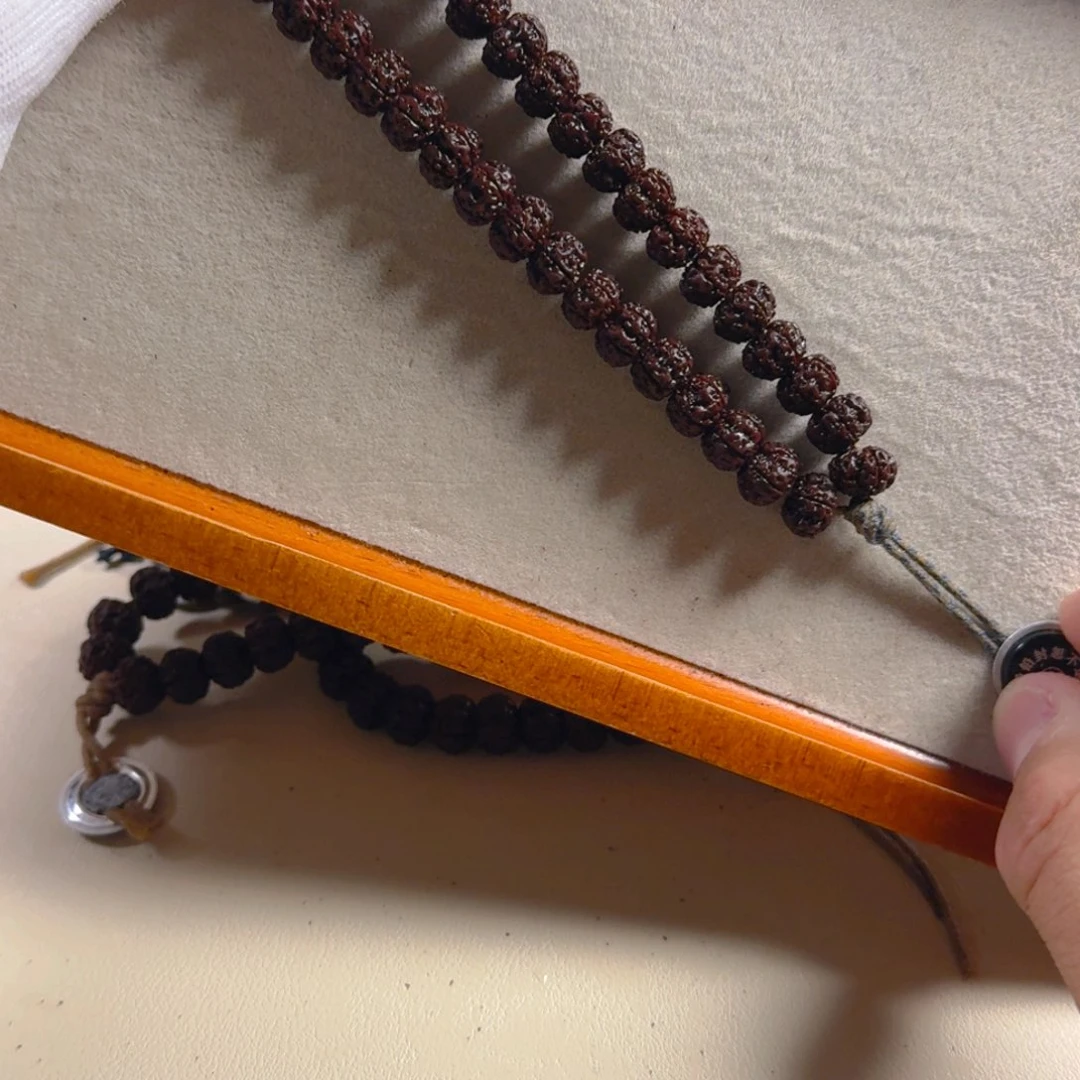 吊坠金刚菩提平细手持精挑款9.6mm