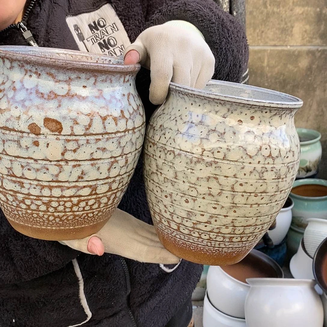 紫砂花盆口17高21暇疵俩个