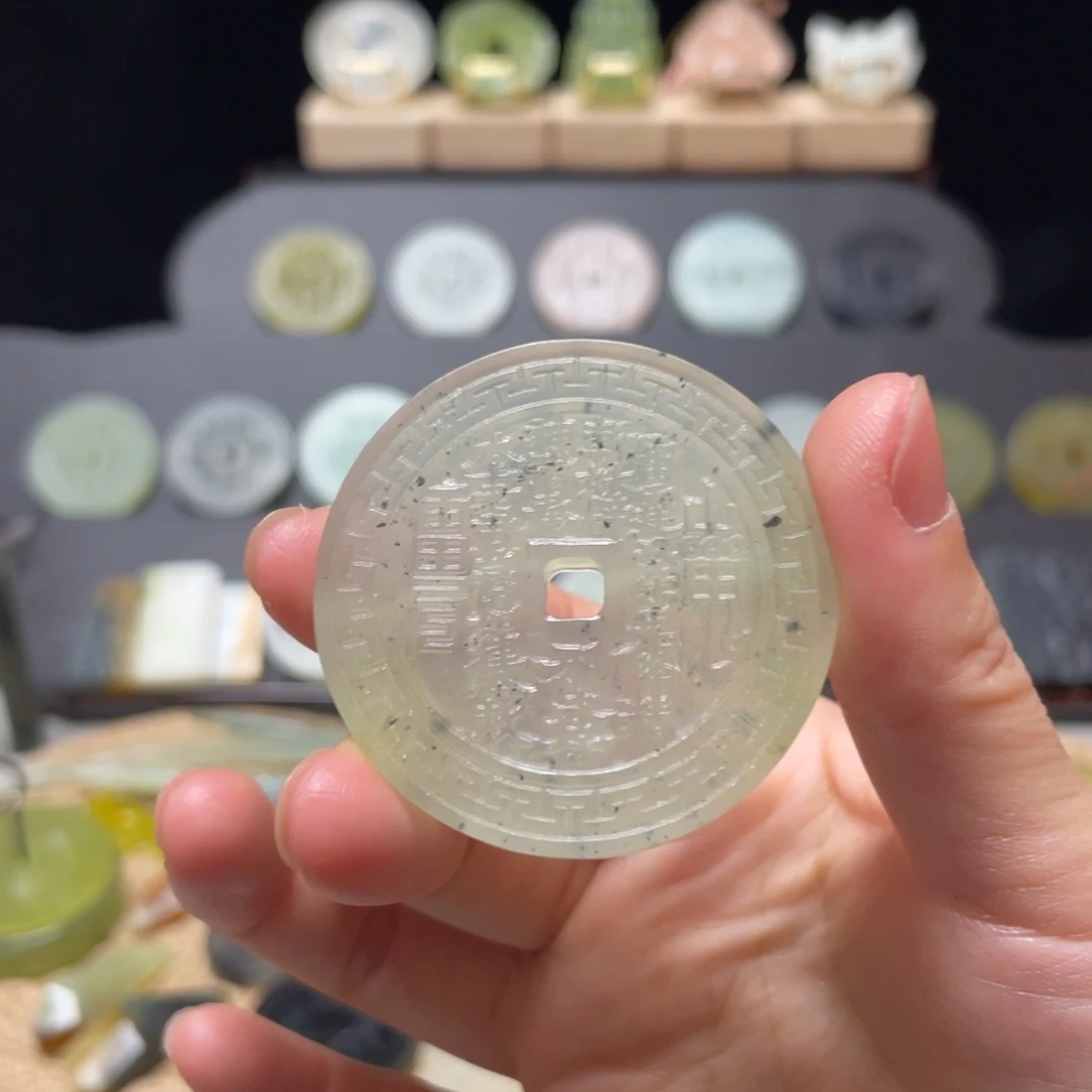 岫玉未镶嵌颈饰颈饰2