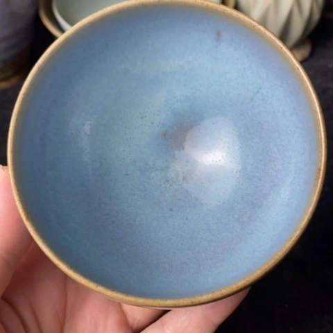 炉钧窑天蓝釉鸡心杯